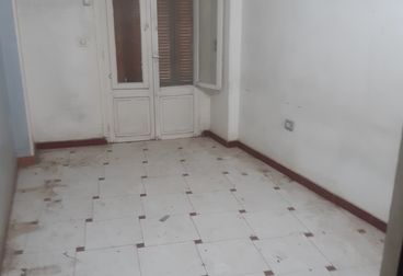 listing-image