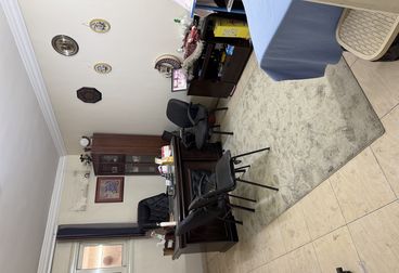 listing-image