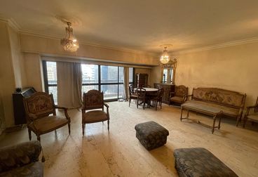 listing-image