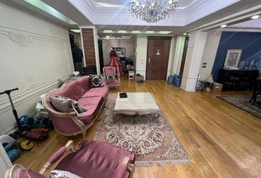 listing-image