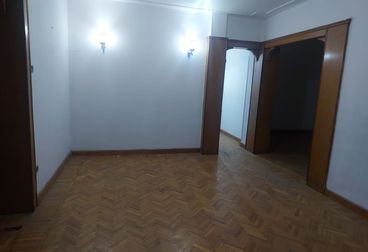listing-image