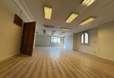 listing-image