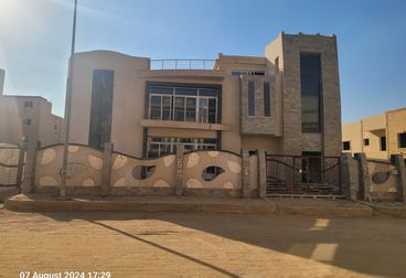 listing-image