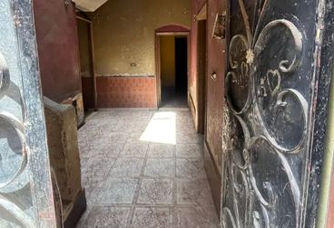 listing-image