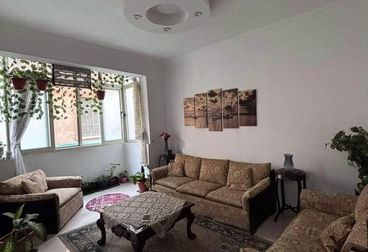 listing-image