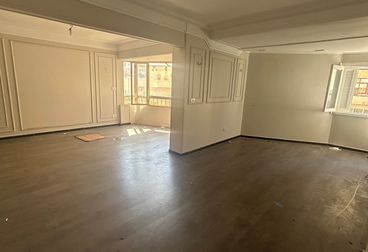 listing-image