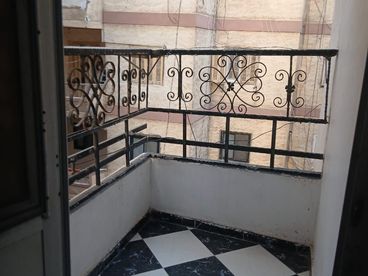 listing-image