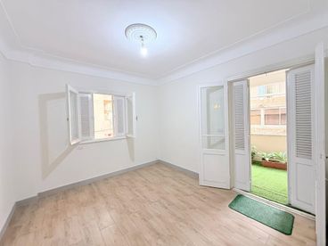 listing-image