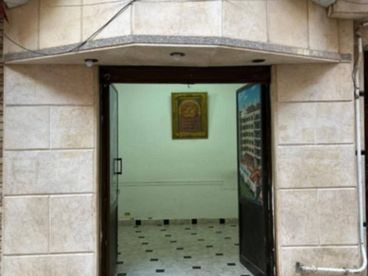 listing-image