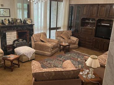 listing-image