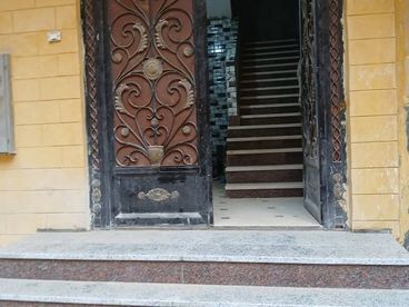 listing-image