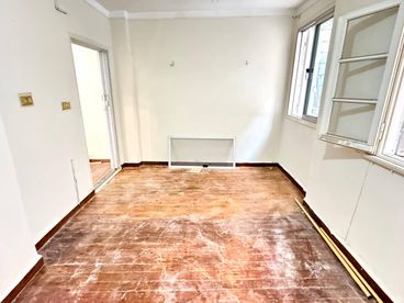 listing-image