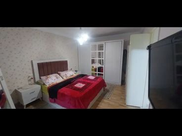 listing-image