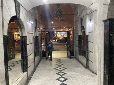 listing-image