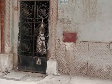 listing-image