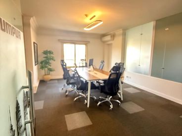 listing-image