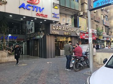 listing-image