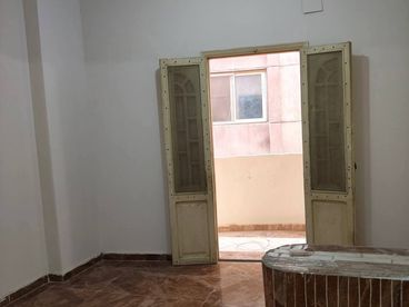 listing-image