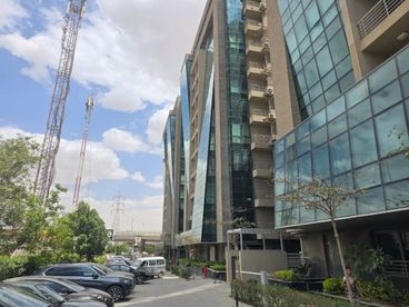 listing-image
