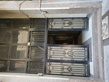 listing-image