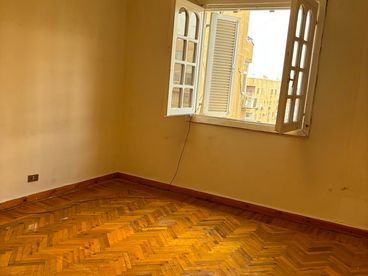 listing-image