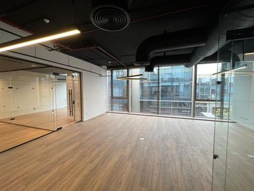 listing-image