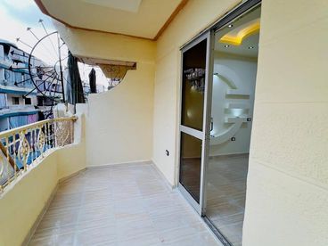 listing-image