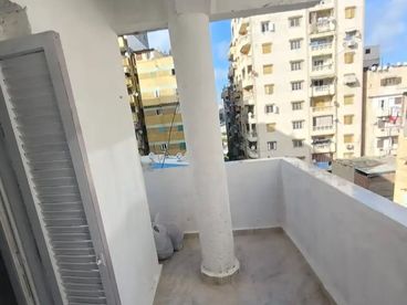 listing-image