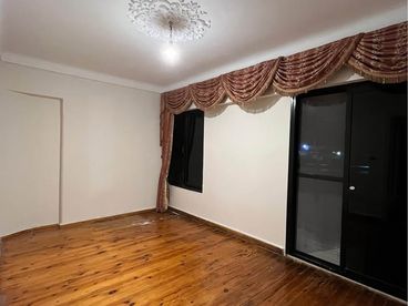 listing-image