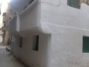 listing-image