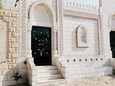 listing-image