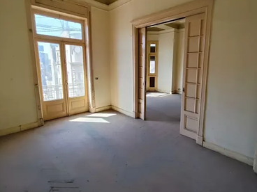 listing-image