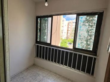 listing-image