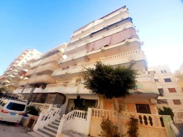 listing-image