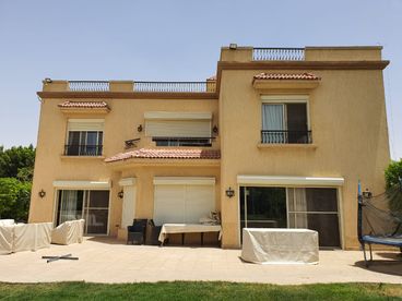 listing-image