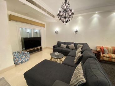 listing-image