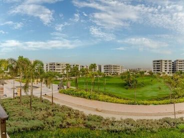Apartment 80 M² For sale in Club Side - Taj City Compound
