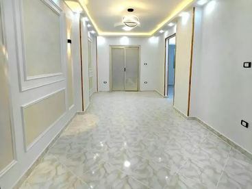 شقه في اسكندرية العجمي شاطئ النخيل بجوار شارع الرئيسي تشطيب التـــــــــــرا لوكس