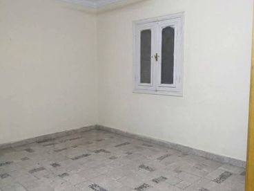 شقه بروف للبيع بسعر لقطه 200م