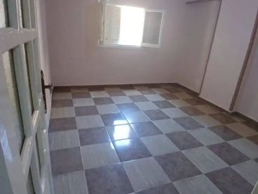 شقه للبيع 155 متر