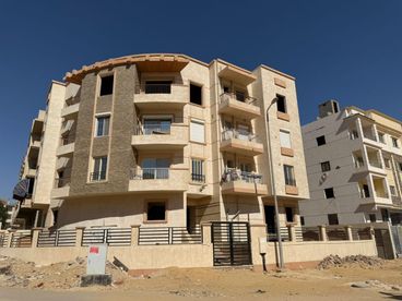 For sale - Apartment 165 M² Super lux in Northern Tourist Expansions