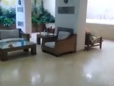 شقه مميزه للبيع في كمبوند واحة الاندلس