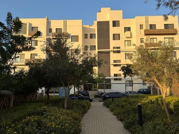 شقة في سوديك ايست , 129 متر , متشطبه بالكامل, جاهزه للاستلام