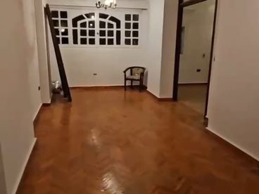 Apartment in Moez El Dawla StM² Super lux For sale