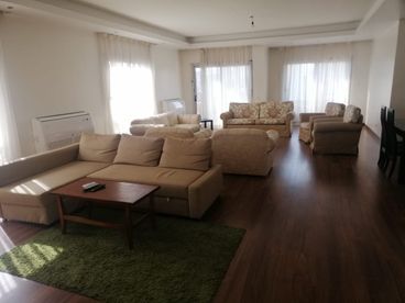For sale - Apartment 233 M² Extra super lux in Beverly Hills Compound - Sodic