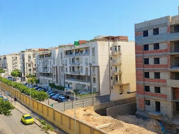 ⚡ تم تخفيض السعر لسرعة البيع  شقة في دار مصر القرنفل