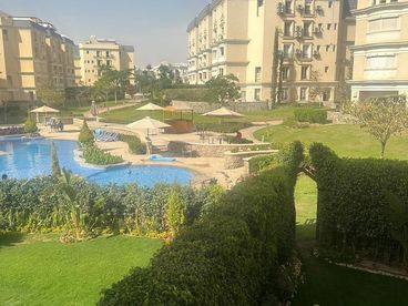 I villa garden for sale mountain view hydepark