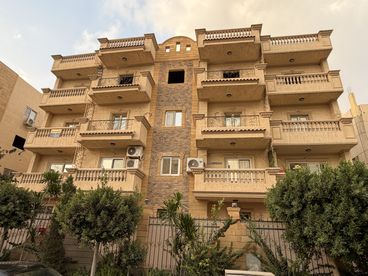 Apartment 180 M² For sale in El Thaqafa St.