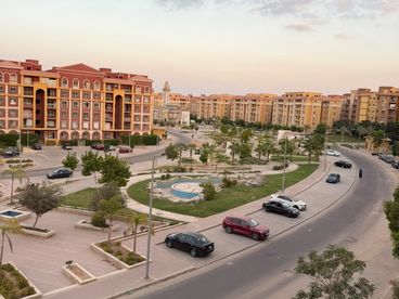 Apartment 80 M² Super lux in Degla Palms Compound - Memaar Al Morshedy