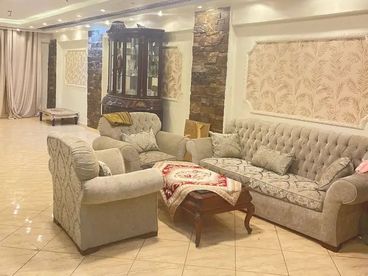 شقه للبيع بسعر لقطه 217م
